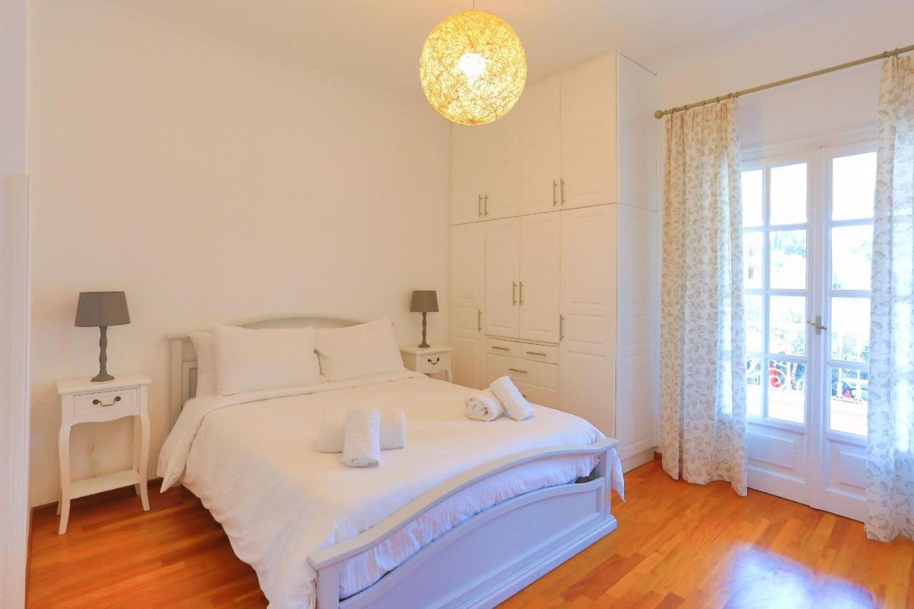 Kassiopi Home * Kassiopi