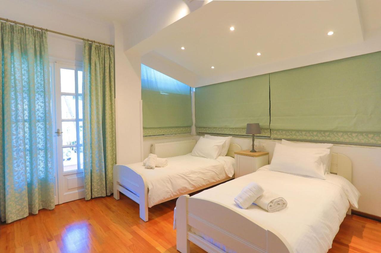 Kassiopi Home *